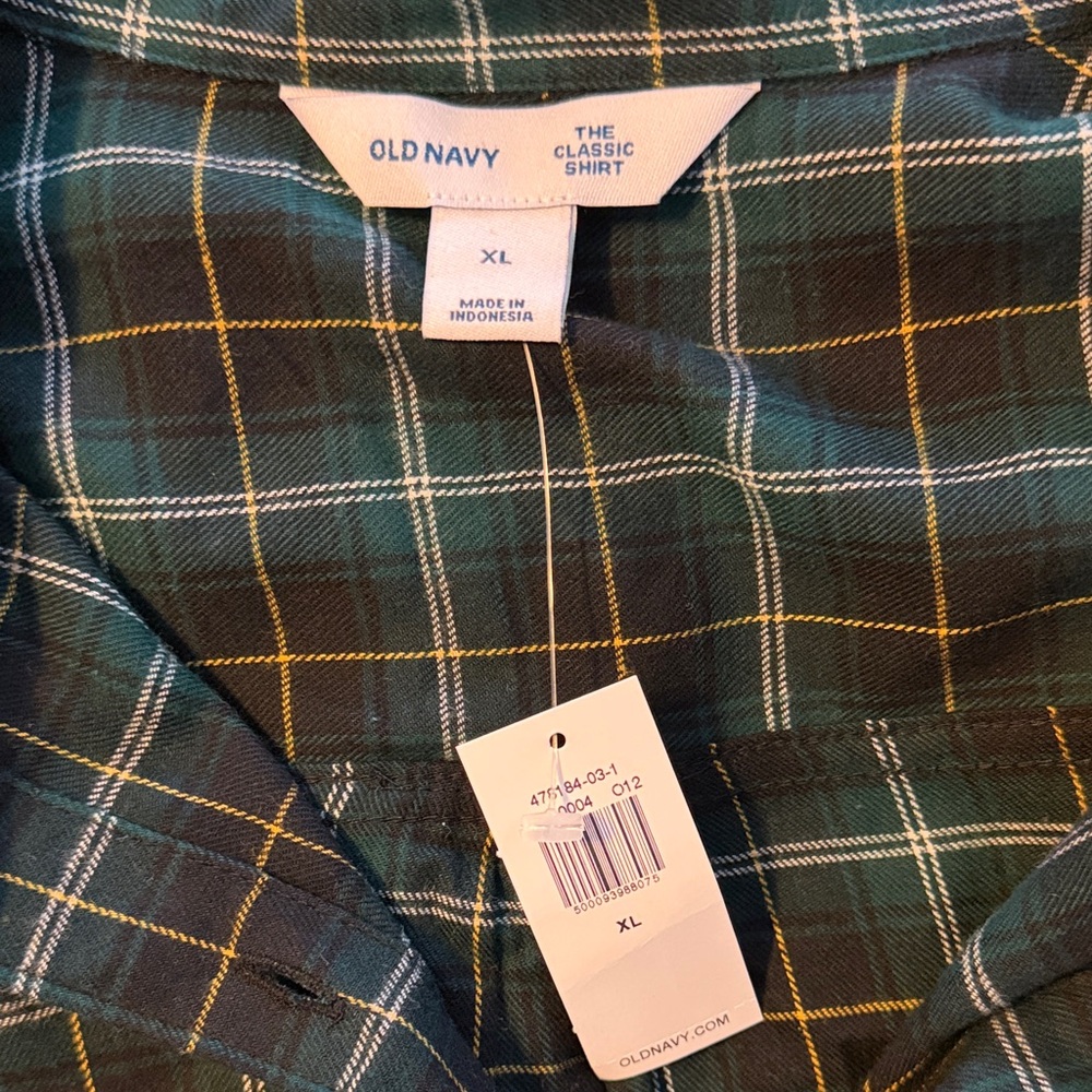 Old Navy Black & Dark Green Plaid Oversized Button-Down Shirt - Picture 5 of 6
